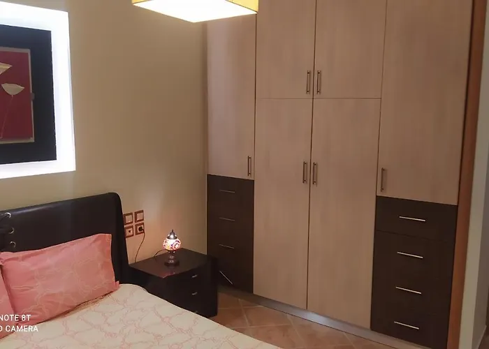 Theodora's بيت للعطل *